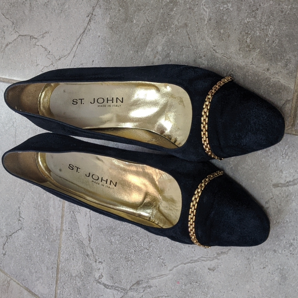 Vintage St. John Suede Pump